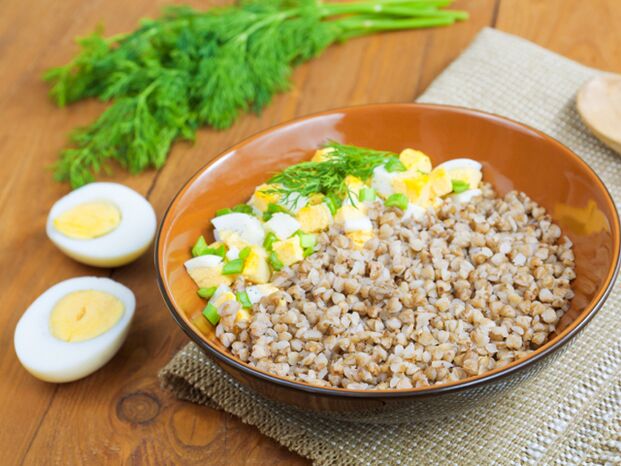 Buckwheat with boiled eggs